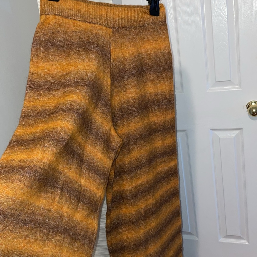 A NWNT Zaras wool knit stripe pants - Picture 2 of 6